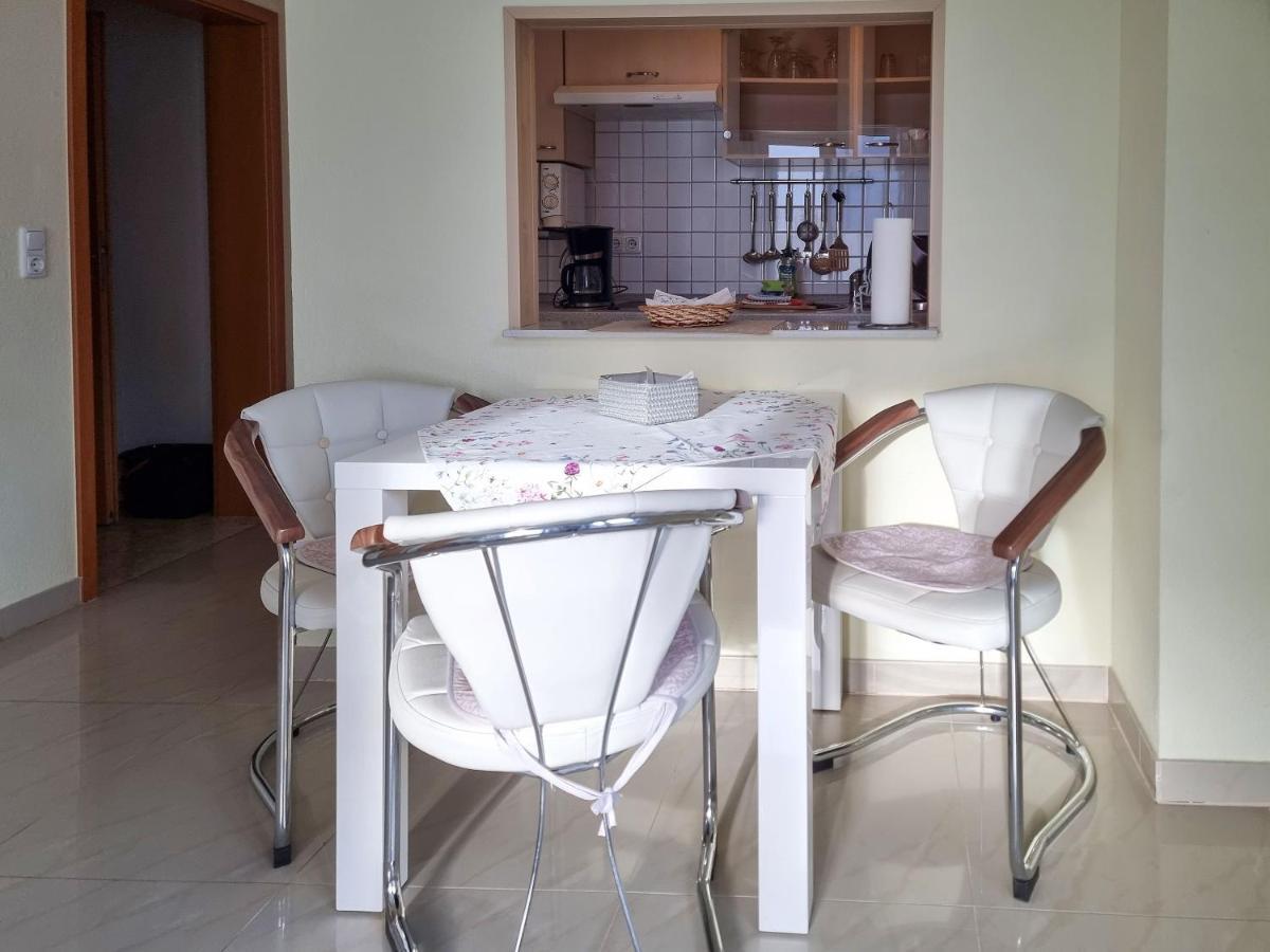 Ferienhaus "Zum Kreideblick" ザスニッツ エクステリア 写真